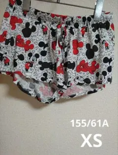 ミッキー㊱ ショートパンツ