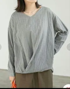 新品★チャコクローゼット★2ウェイトップス　グレーのサムネイル