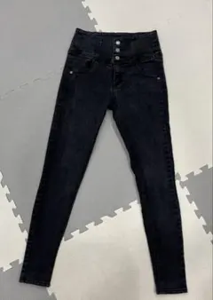 【Heather】ヘザー(M)スキニーデニムパンツ＊ボタンフライ＊伸縮性