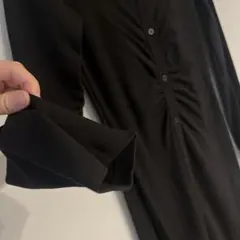 Cos シャーリングワンピース