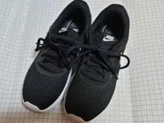 NIKE スニーカー ブラック ホワイト