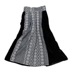 レア　新品　ヌキテパ　2017年秋冬コレクション　ジャガードスカート