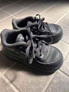 Nike キッズ ブラック スニーカー　14センチ