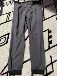 BEAMS GOLF グレー パンツ L