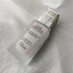 Dior Light-In-White BBクリーム 01 30mlのサムネイル