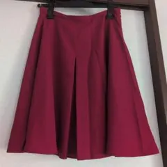 Couture brooch　赤いフレアスカート サイズ36