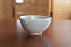 中里太郎衛門窯　茶碗　陶器 灰釉 陶芸 和食器 茶器　抹茶碗　唐津焼　工芸のサムネイル