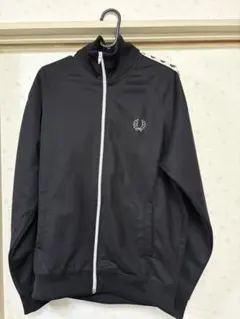 美品⭐️Fred Perry トラックジャケット S 刺繍月桂樹 濃紺×白 - メルカリ