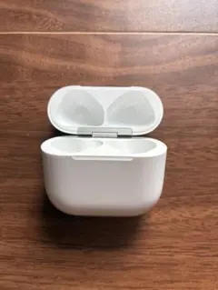 AirPods 4世代　充電ケースのみ　ANC搭載モデル　A3059