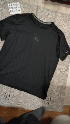 NIKERUNNINGDIVISION　ナイキランニングディビジョン　Ｔシャツ