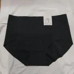 シームレスショーツ　ブラック　М　タンス整理品