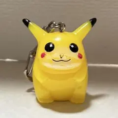 希少品　ポケモン マジックライトキーホルダー ピカチュウ 平成レトロ