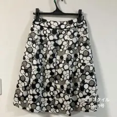 東京スタイル　STYLEME 膝丈ヒダスカート　９号のサムネイル