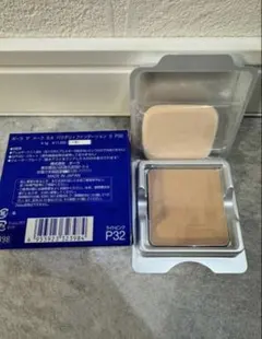 POLA B.AパウダリィファンデS P32のサムネイル