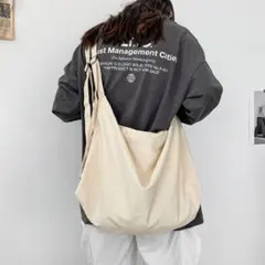 ニュースペーパーバッグ メッセンジャーバッグ ショルダー トート 通学 帆布 白