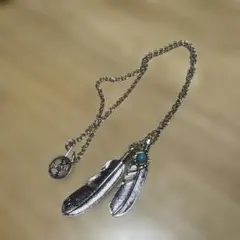 羽根モチーフ ネックレス ターコイズ付き