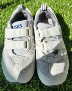 アシックス　スクスク　キッズスニーカー　18.5cm
