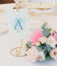 テーブルナンバースタンド