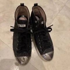 miumiu ブラック グリッター スニーカー - メルカリ