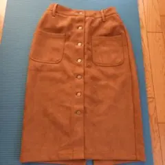 今だけセールグレイルGRLボタン付き タイトスカート明るめブラウン暖か素材