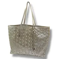 JIMMY CHOO SASHA メタリックシルバー スタッズトートバッグ M