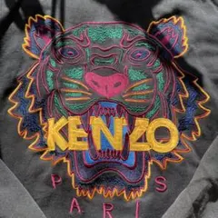 金額戻しました美品✨【KENZO】タイガーロゴスウェット　ブラック　Mサイズ