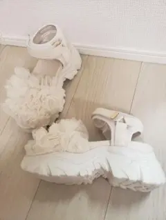 フリルスポーツサンダル
