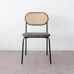 モダンラタンダイニングチェア