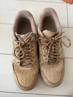 Nike Air Force 1 ベージュ ローカット