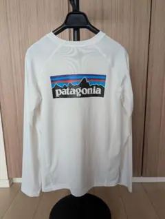 patagoniaキッズキャプリーンシルクウェイト ラッシュガード XL(14)