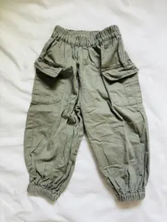 カーゴパンツ カーキ色 100cmのサムネイル