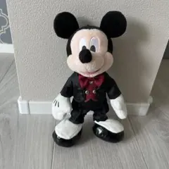 ミッキーマウス　ぬいぐるみバッジ《BBBビッグバンドビート》フィナーレ　ドラマー