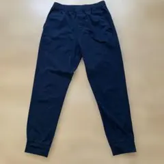 ユニクロ　アクティブジョガーパンツ　キッズ160のサムネイル