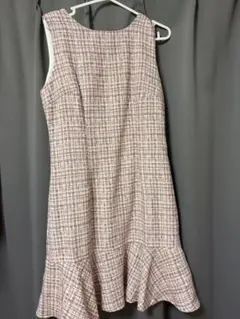 ジュエルズ　ツイードドレス