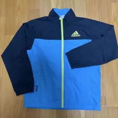 adidas ジャンパー　140cm