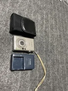Canon IXY3 本体 充電器セット - メルカリ