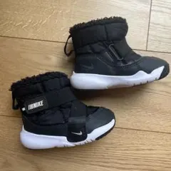 13センチ　NIKE ファー付きブラックブーツ