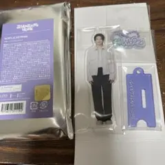 SEVENTEEN HOME アクリルキーホルダー ウジ