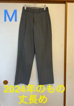 タックワイドパンツ　ユニクロ