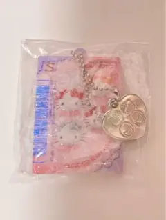 サンリオ ハローキティ ラブandベリー シークレットチャーム ラブベリー