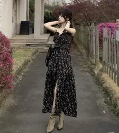 新品 花柄シャーリング キャミワンピース 黒