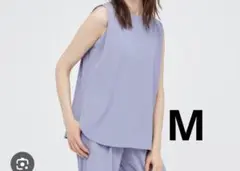 ユニクロ　クレープジャージーT（ノースリーブ）　ブルー