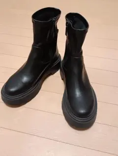 ZARA ブーツ　36sizeのサムネイル