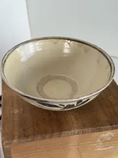 舶来品 中国古磁 磁州窯 宋形制 鉄絵褐彩 持蓮唐子図 観賞皿 筆洗 筆添 美品 A Cizhou black-glazed handled jar, Song dynasty | 宋磁州窰黑
