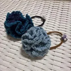 ハンドメイド　花モチーフ ヘアゴム 2個セット
