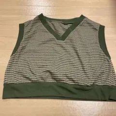 オリーブグリーン・ベージュドット柄ニットベスト M