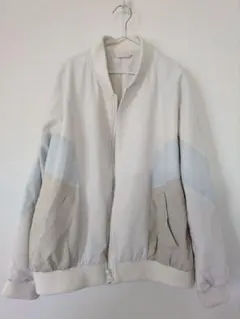 GUジーユー ブルゾンジャンパー レディースM 配色デザインバイカラー 傷あり