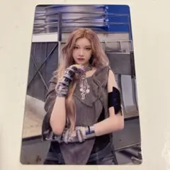 ベイビーモンスター　会場限定トレカ　パリタ