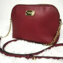 【美品】マイケルコース　シンディー　ラージ　ドーム　レザー　ショルダーバッグ　赤