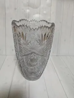 クリスタルカットガラス花瓶